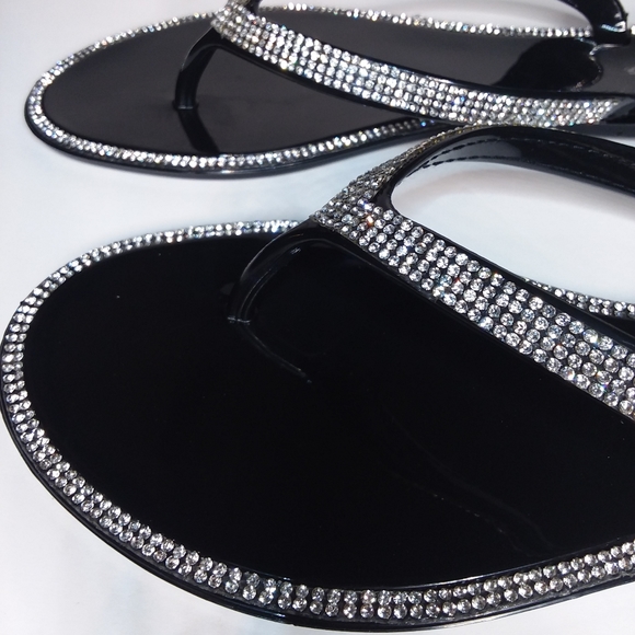 🆕️ JELLY RHINESTONE SANDALS - Picture 4 of 4